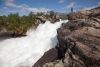 Tosender Wasserfall vor dem Einfluss in den See Alep Miehkak